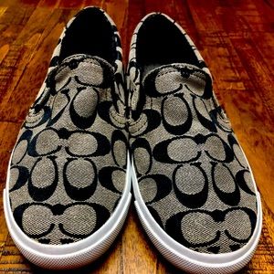 Coach 8.5 black and gray sneakers